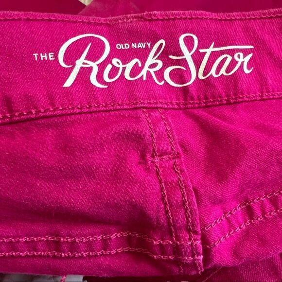 Hot Pink Rockstar Capris Old Navy size 6 - Picture 7 of 7